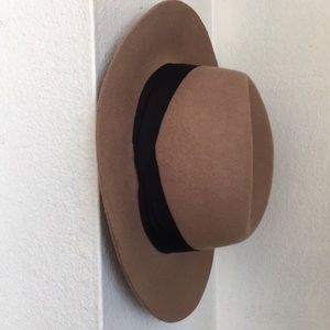 Express Floppy Fedora with Black Lining
